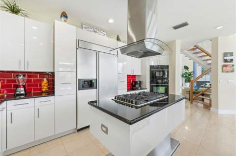 9 Island Road, Sewalls Point FL - photo 17 of 59