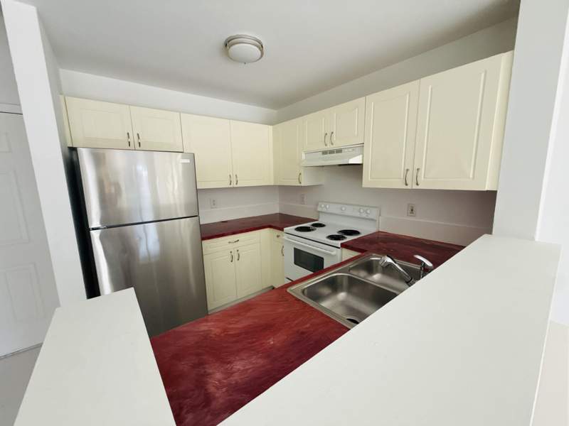 2 bedroom Condominium at 4791 Via Palm Lakes #1706, Palm Lake Condo, West Palm Beach — photo 3