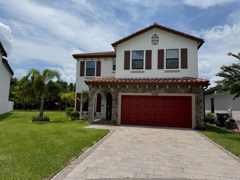 4 bedroom Single Family Residence at 4426 Buena Tara Drive, Villa Tara, Lake Belvedere Estates — photo 3