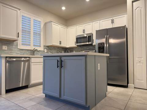 4426 Buena Tara Drive, Lake Belvedere Estates FL - photo 13 of 25