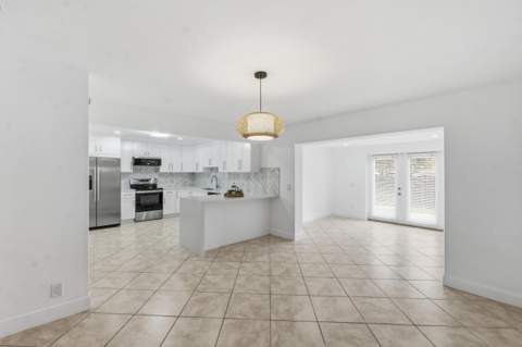 3379 NW 63rd Street, Fort Lauderdale FL - photo 7 of 31