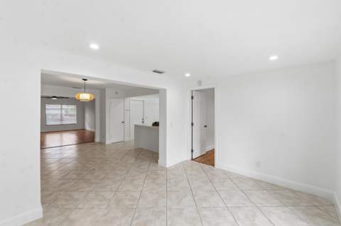 3379 NW 63rd Street, Fort Lauderdale FL - photo 9 of 31
