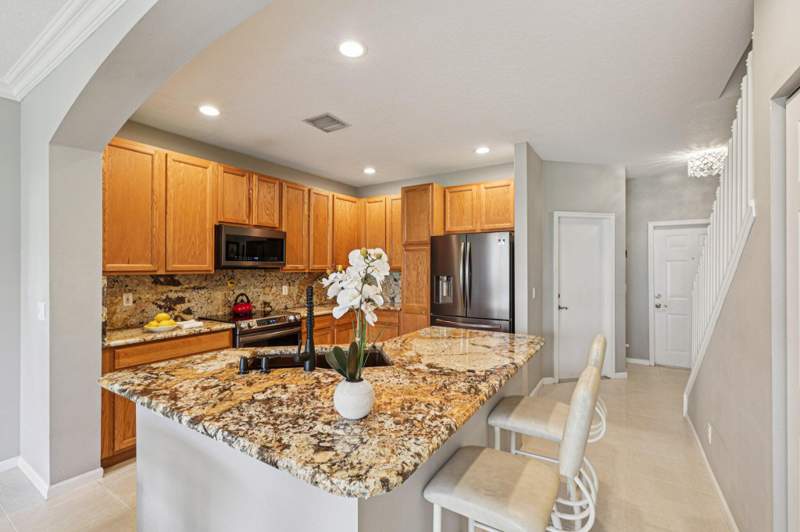 2 bedroom Townhouse at 9070 Tremezzo Lane, Melrose Pud Verona Lakes Tr C1, Boynton Beach — photo 4