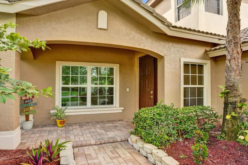 4 bedroom Single Family Residence at 11329 NW 65th Manor, Parkland Isles, Parkland — photo 4