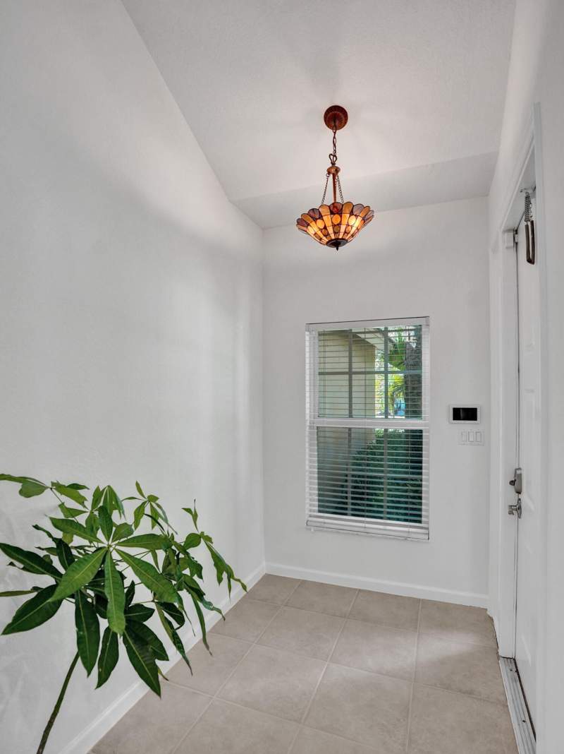 4 bedroom Single Family Residence at 11329 NW 65th Manor, Parkland Isles, Parkland — photo 5