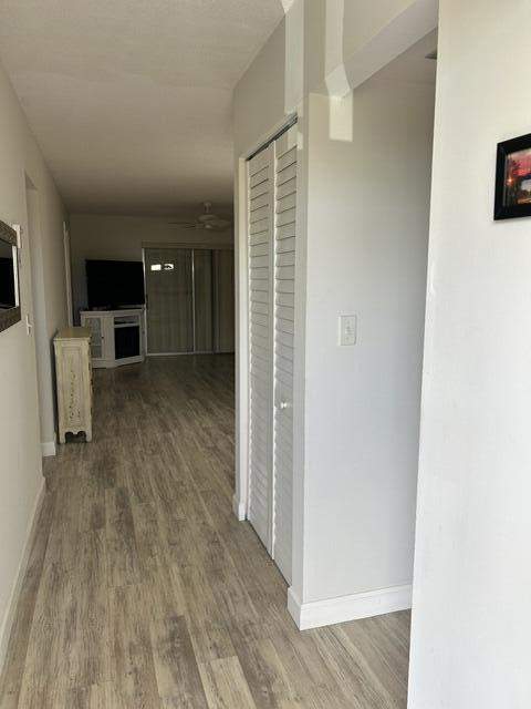 2 bedroom Condominium at 1982 SW PALM CITY Road #F, KING MOUNTAIN CONDO (AKA MONTEREY YACHT & COUNTRY, Stuart — photo 3