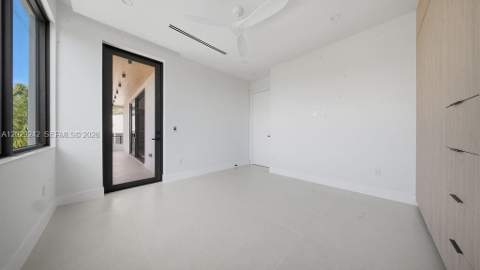 3318 NE 16TH Place, Fort Lauderdale FL - photo 21 of 73