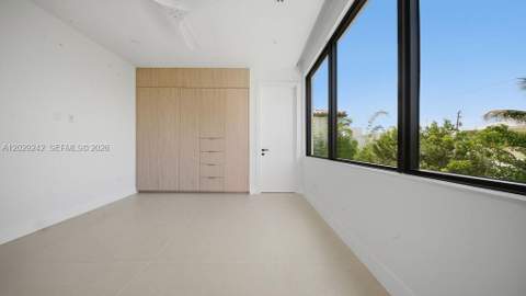 3318 NE 16TH Place, Fort Lauderdale FL - photo 24 of 73