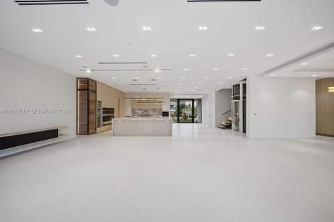 3318 NE 16TH Place, Fort Lauderdale FL - photo 11 of 73