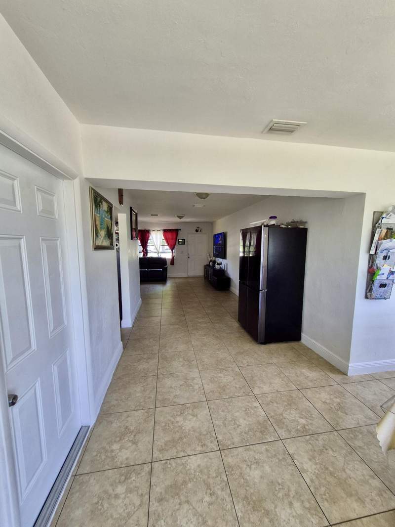 3 bedroom Single Family Residence at 3141 SW 22nd Street, Riverland Village Sec 1-Replat, Fort Lauderdale — photo 5