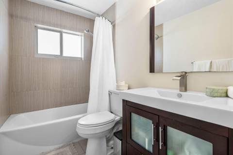 1620 SW 4th Avenue, Pompano Beach FL - photo 19 of 35