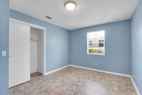 1208 W 32nd Street, Riviera Beach FL - photo 11 of 17