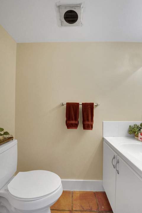 6473 Bay Club Drive #1, Fort Lauderdale FL - photo 13 of 29