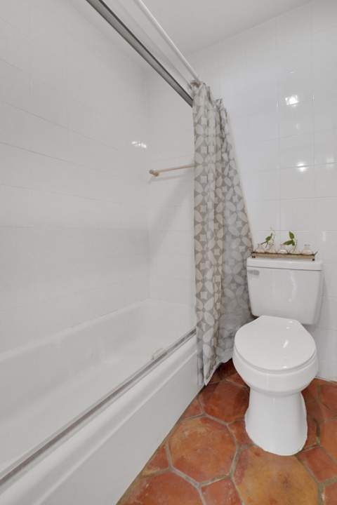 6473 Bay Club Drive #1, Fort Lauderdale FL - photo 16 of 29