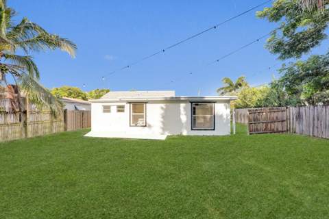 7936 Terrace Road, Lake Worth FL - photo 13 of 16