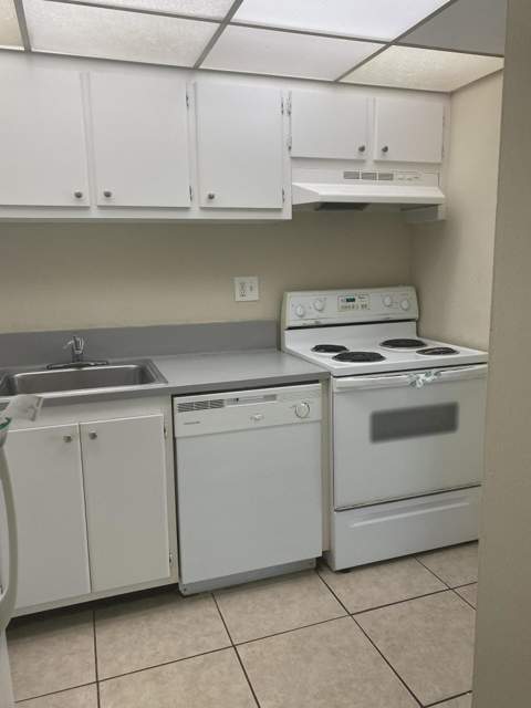 409 Executive Center Drive #211, West Palm Beach FL - photo 10 of 47