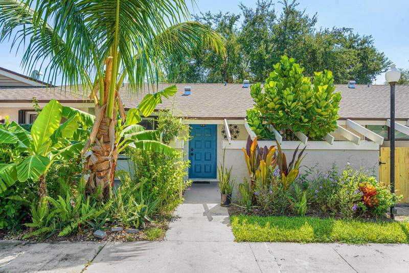 2 bedroom Townhouse at 3015 SW 21st Terrace #371B, Delray Oaks Condo, Delray Beach — photo 2