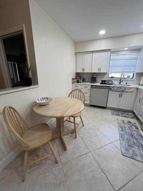 125 Piedmont C, Delray Beach FL - photo 15 of 43