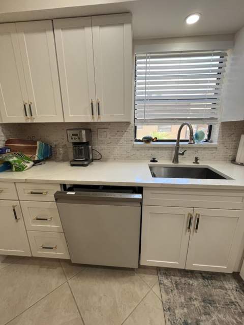 125 Piedmont C, Delray Beach FL - photo 10 of 43