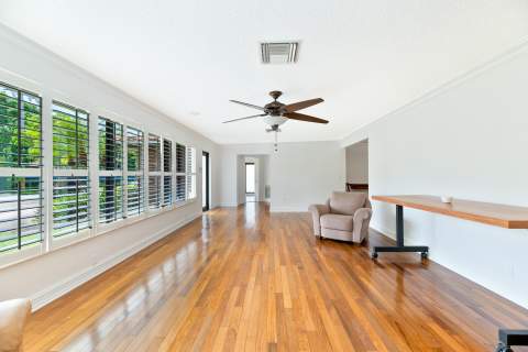 4621 NE 18th Terrace, Fort Lauderdale FL - photo 11 of 53