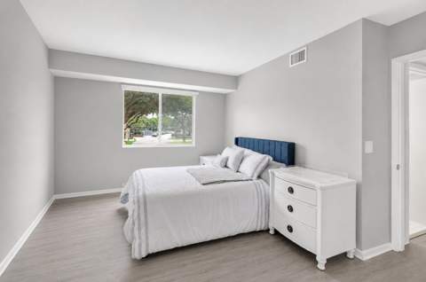 14112 Huntington Pointe Drive #210, Delray Beach FL - photo 18 of 96