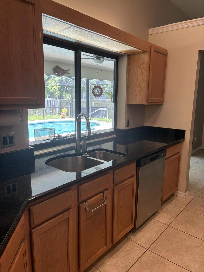 3 bedroom Single Family Residence at 1901 SW Monterrey Lane, Port St Lucie Section 9, Port St. Lucie — photo 5