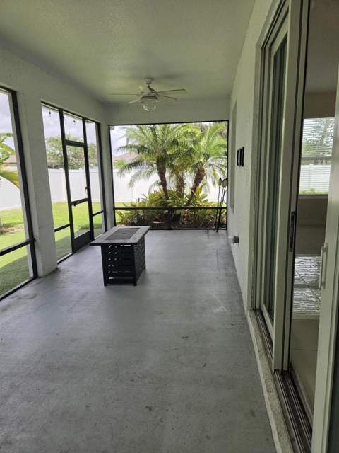 2902 SW Savona Boulevard, Port St. Lucie FL - photo 11 of 18