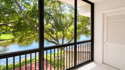 2881 Carambola Circle #2072, Coconut Creek FL - photo 12 of 28