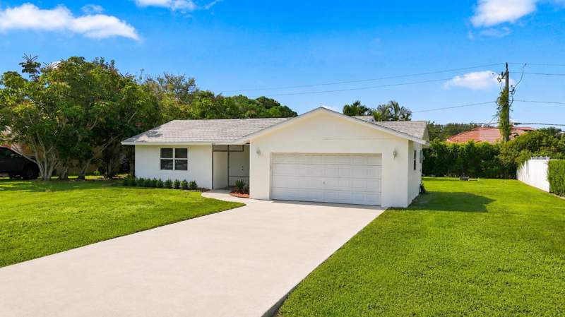 3 bedroom Single Family Residence at 5114 Conklin Drive, Rockland Park, Delray Beach — photo 2