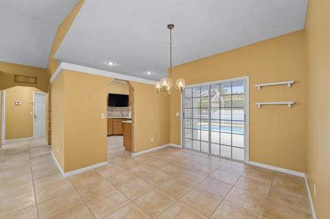 6908 Bronte Circle, Port St. Lucie FL - photo 16 of 73