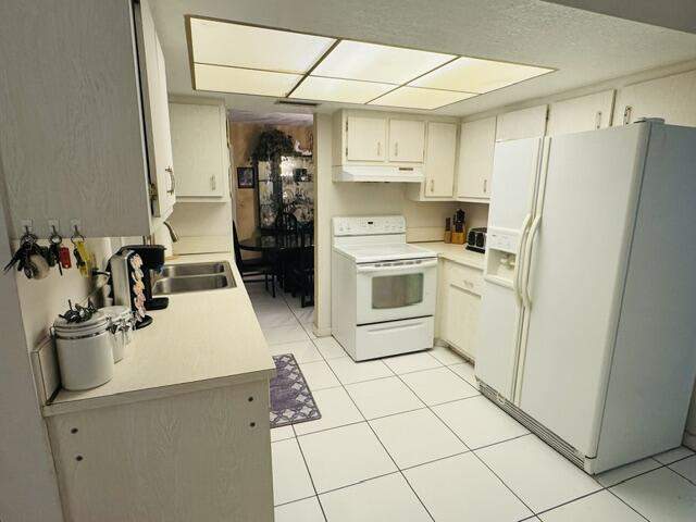 2 bedroom Single Family Residence at 4890 NW 14th Terrace, Crystal Lake 4th Sec, Deerfield Beach — photo 4