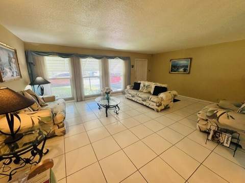4890 NW 14th Terrace, Deerfield Beach FL - photo 8 of 20