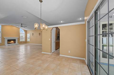 6908 Bronte Circle, Port St. Lucie FL - photo 17 of 73