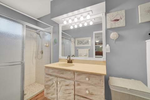 10015 Daisy Avenue, Palm Beach Gardens FL - photo 23 of 50