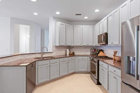 445 Pumpkin Drive, Palm Beach Gardens FL - photo 6 of 61