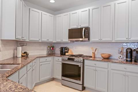 445 Pumpkin Drive, Palm Beach Gardens FL - photo 7 of 61