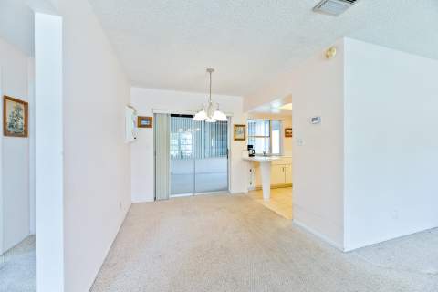 4500 NW 47th Court, Tamarac FL - photo 7 of 27