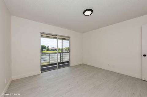 118 Somerset F, West Palm Beach FL - photo 13 of 36