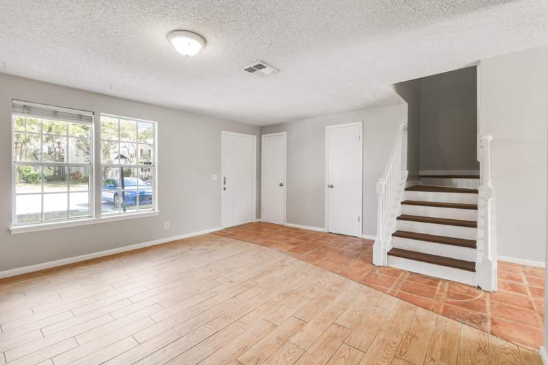 3 bedroom Townhouse at 110 Old English Court, Georgian Park, Jupiter — photo 5