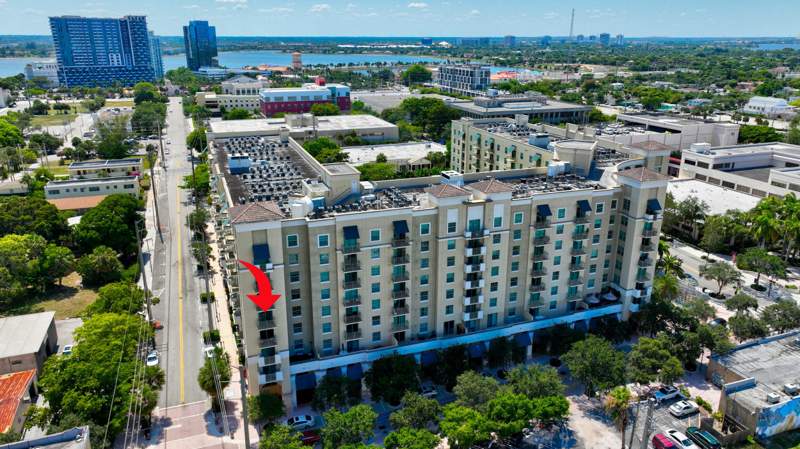 2 bedroom Condominium at 610 Clematis Street #524, 610 Clematis Condo, West Palm Beach — photo 2