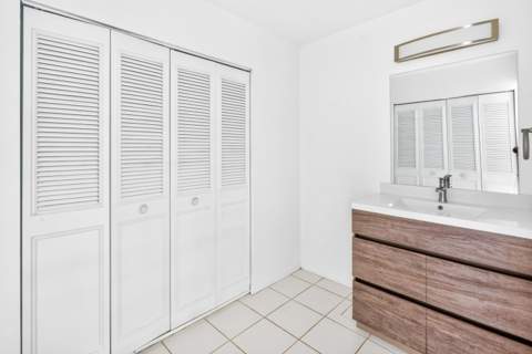 3540 S Ocean Boulevard #208, South Palm Beach FL - photo 15 of 34