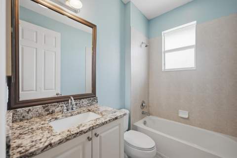 841 Bent Creek Drive, Fort Pierce FL - photo 8 of 60