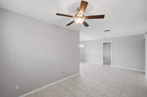 841 Bent Creek Drive, Fort Pierce FL - photo 12 of 60