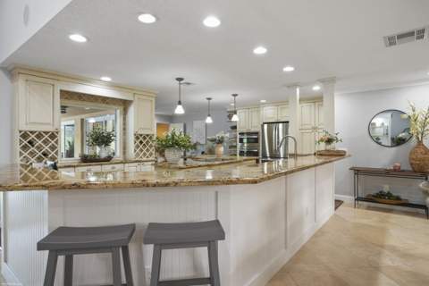 2379 Newbury Court, Wellington FL - photo 13 of 61
