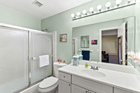 1102 Florence Road, Lantana FL - photo 12 of 17