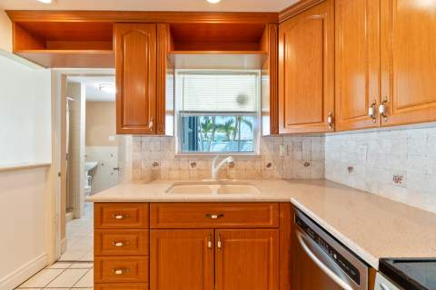821 SE 16th Street, Deerfield Beach FL - photo 16 of 45