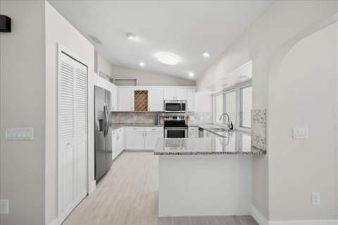 320 NE Surfside Avenue, Port St. Lucie FL - photo 10 of 30