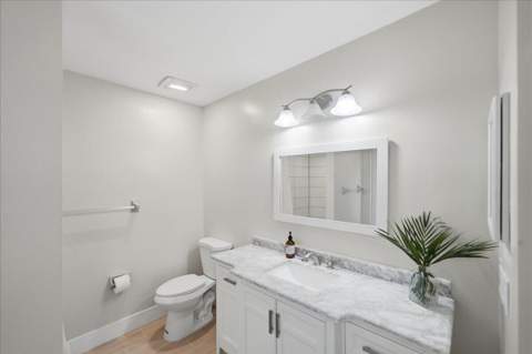 320 NE Surfside Avenue, Port St. Lucie FL - photo 16 of 30