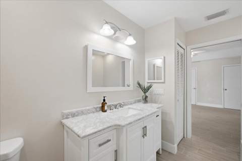 320 NE Surfside Avenue, Port St. Lucie FL - photo 17 of 30