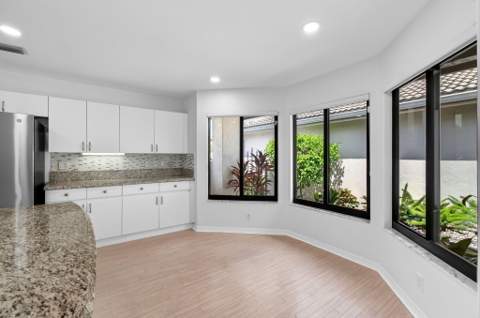 15441 Strathearn Drive, Delray Beach FL - photo 9 of 92